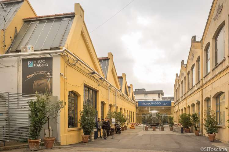 Piaggio produserer blant annet Vespa og ligger ved Pisa i Toscana.