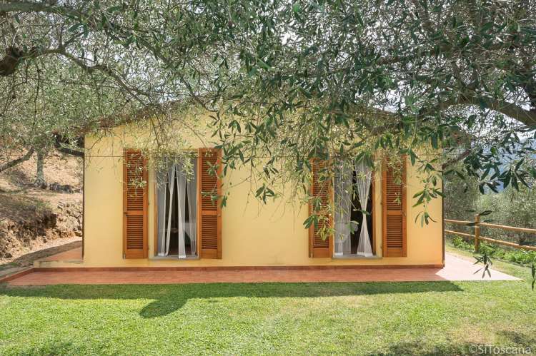 Bildet viser feriehuset Villa Noce i gangavstand til landsby like utenfor Pisa.