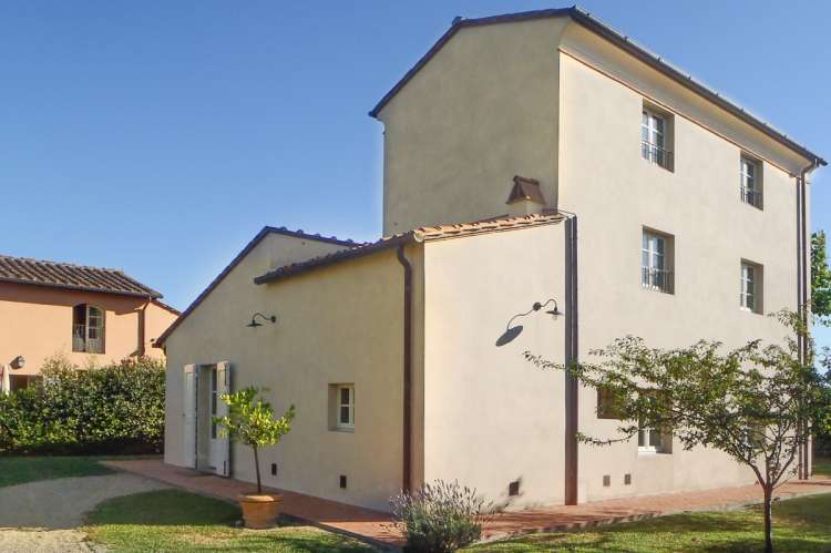 Bildet viser feriehus nært Pisa i Italia.