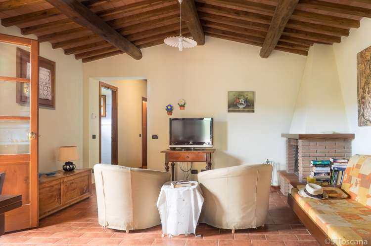 Bildet viser stue i feriehuset Villa Vista i Italia.