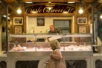 Bildet viser fiskedisk i Matmarkedet i Firenze – Mercato Centrale