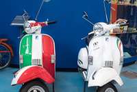 Piaggio produserer blant annet Vespa og ligger ved Pisa i Toscana.
