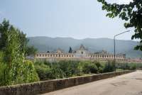 Bildet viser Certosa di Pisa som ligger i Calci rett ved Pisa. Bygningen rommer et naturhistorisk museum og et klostermuseum.