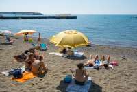 Bildet viser sjøutsikt fra stranda i Castiglioncello like sør for Pisa.