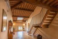 Bildet viser hallen i 3. etg. i feriehuset Palazzo Pietro. Huset ligger i Toscana mellom Pisa og Firenze.