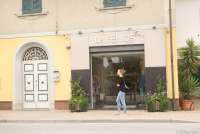 Bildet viser butikk i landsby nært Pisa i Toscana.