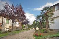 Bildet viser feriehus med familievennlig hage nært Pisa i Italia.