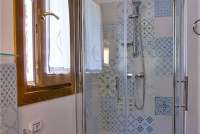 Bildet viser bad på agriturismo i Toscana.