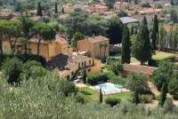 Bildet viser feriehuset Casa Diana med privat basseng og hage i Toscana.